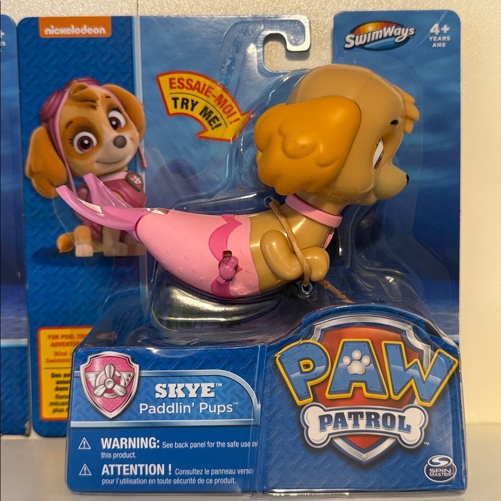 PAW Patrol SwimWays Paddlin' Pups Chase and Skye - Blue and Pink - Picture 3 of 3